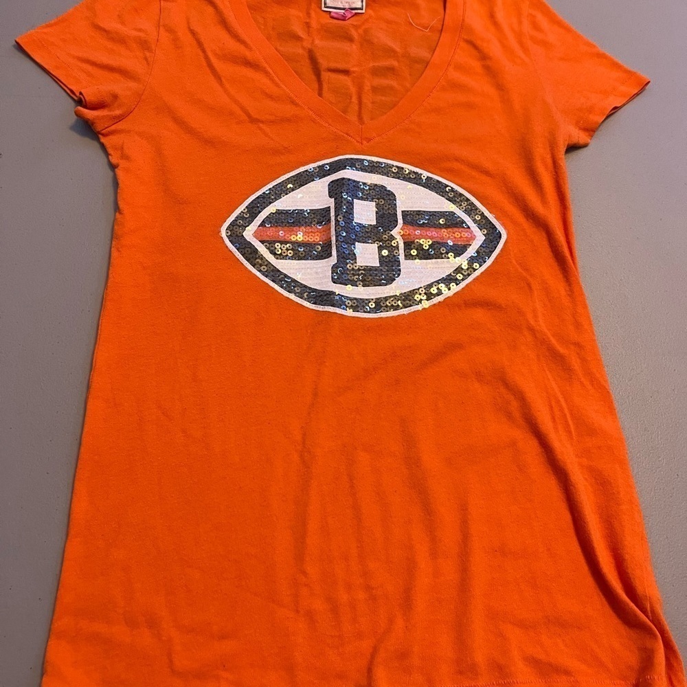 PINK Chicago Browns V Neck T Shirt L